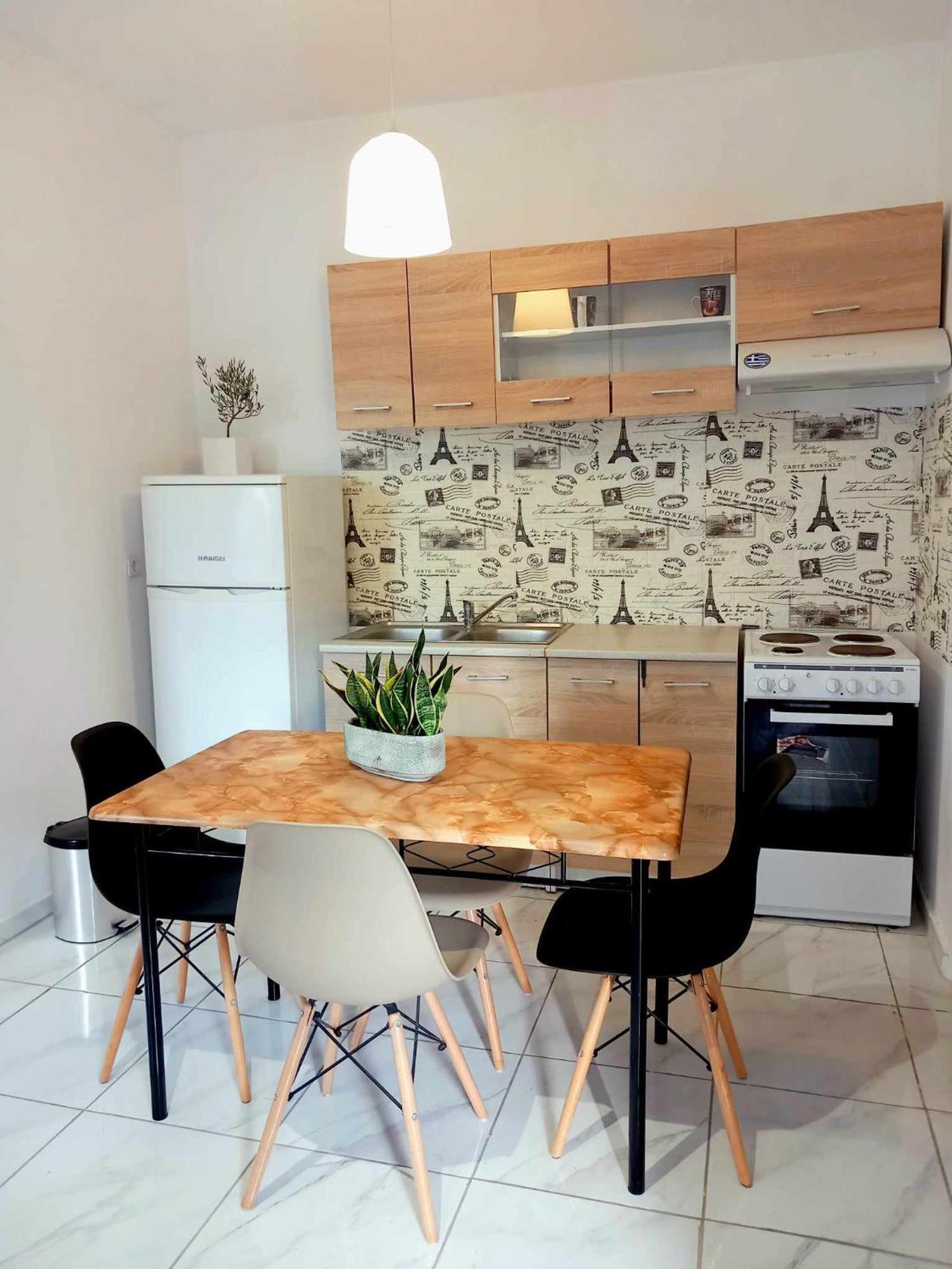 4T Apartments アルゴストリオン エクステリア 写真