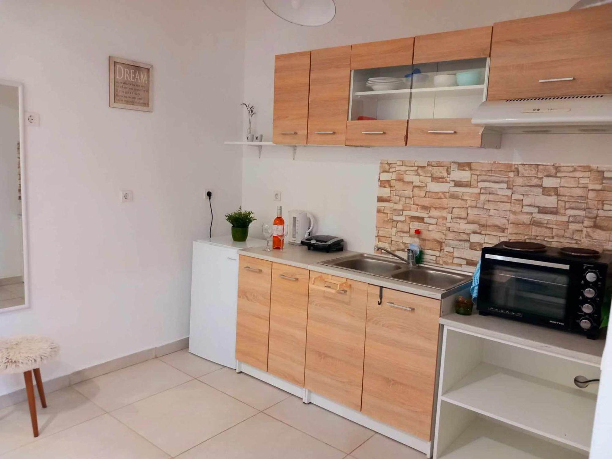 4T Apartments アルゴストリオン エクステリア 写真