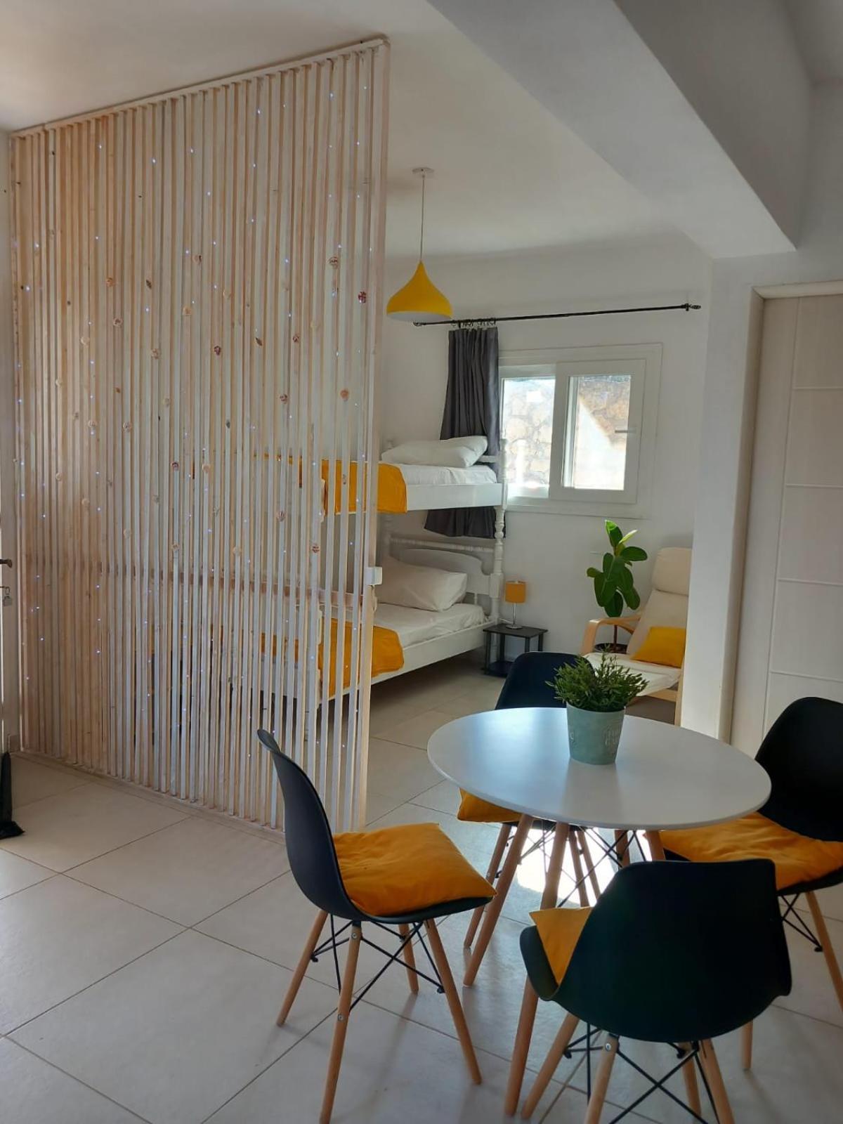 4T Apartments アルゴストリオン エクステリア 写真