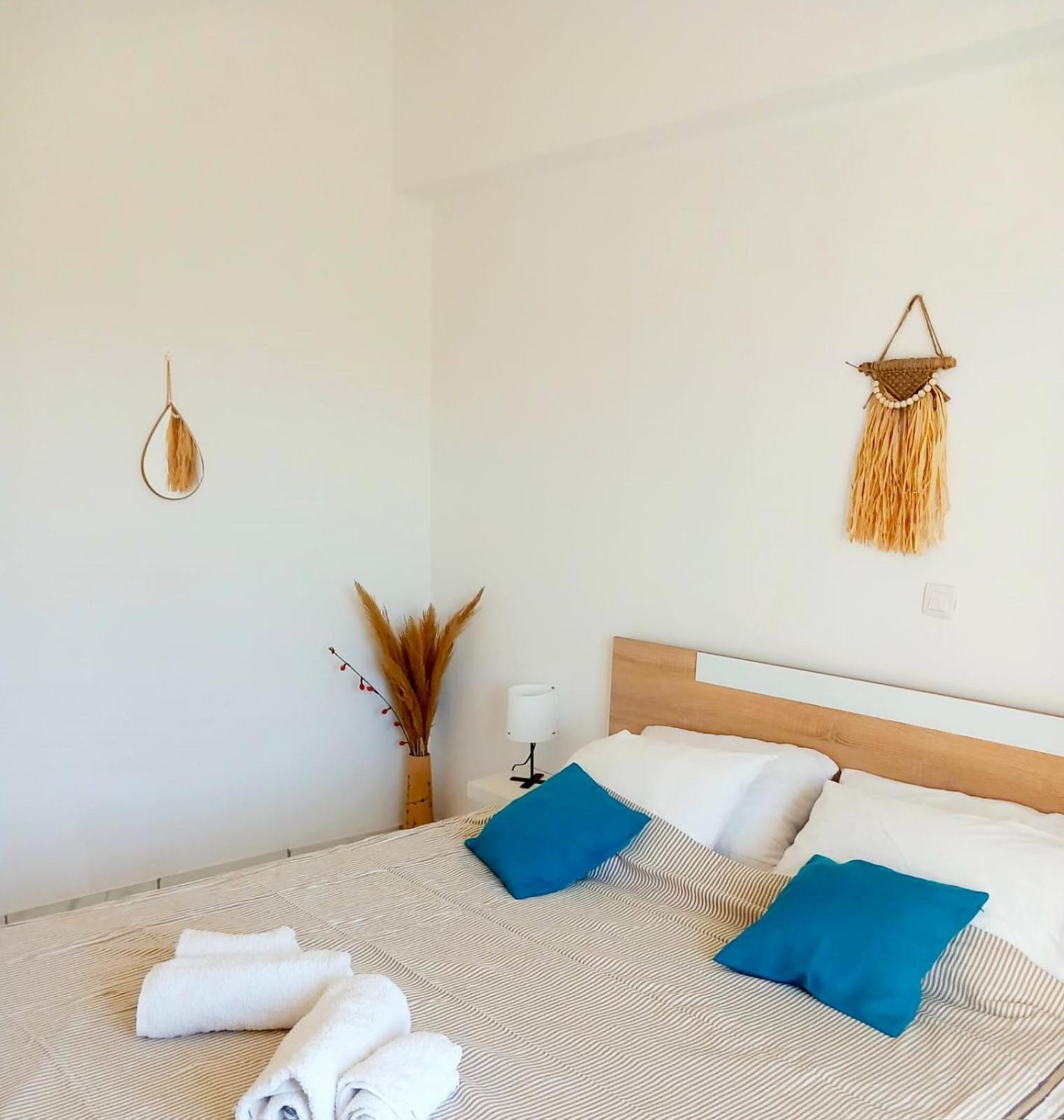 4T Apartments アルゴストリオン エクステリア 写真